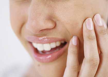 Indianapolis dentist can help you handle a toothache